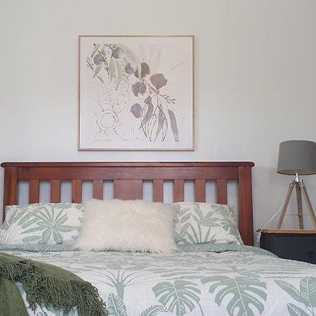 Serenity Holiday House Port Lincoln Holiday House Bagian luar foto